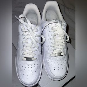 Nike Women Air Force 1 ‘07 (Size: 9.5)